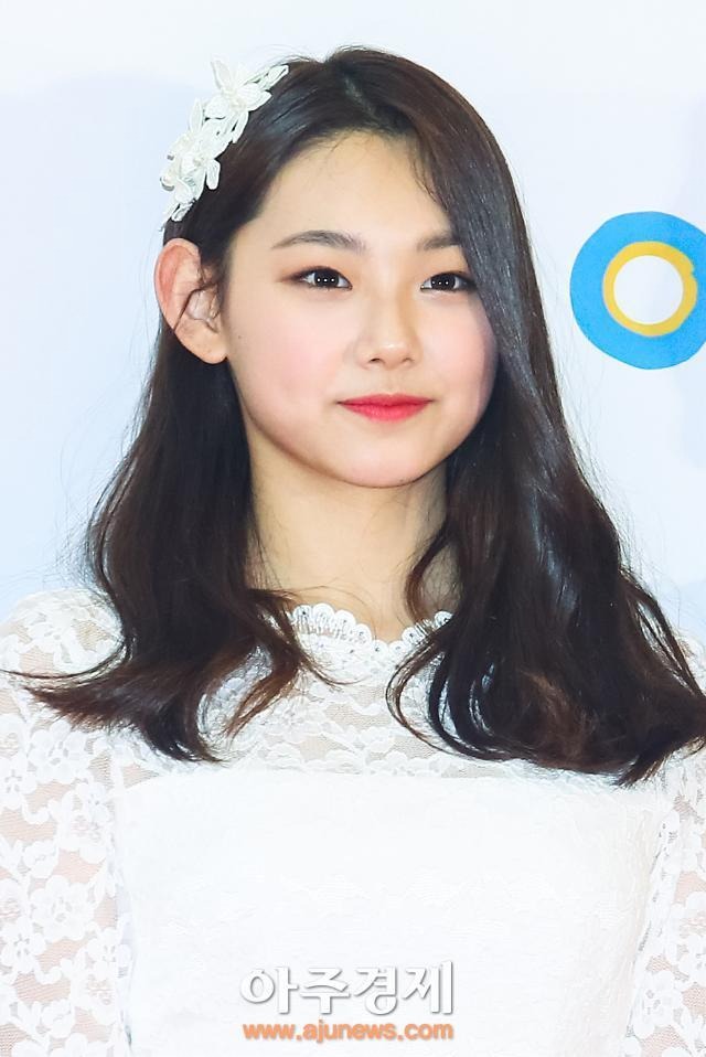 기안 84도 반한 강미나 최애 덕질! 레전드 몸매부터 가슴, 어깨, 단발, 리즈, 남친, 근황까지 
